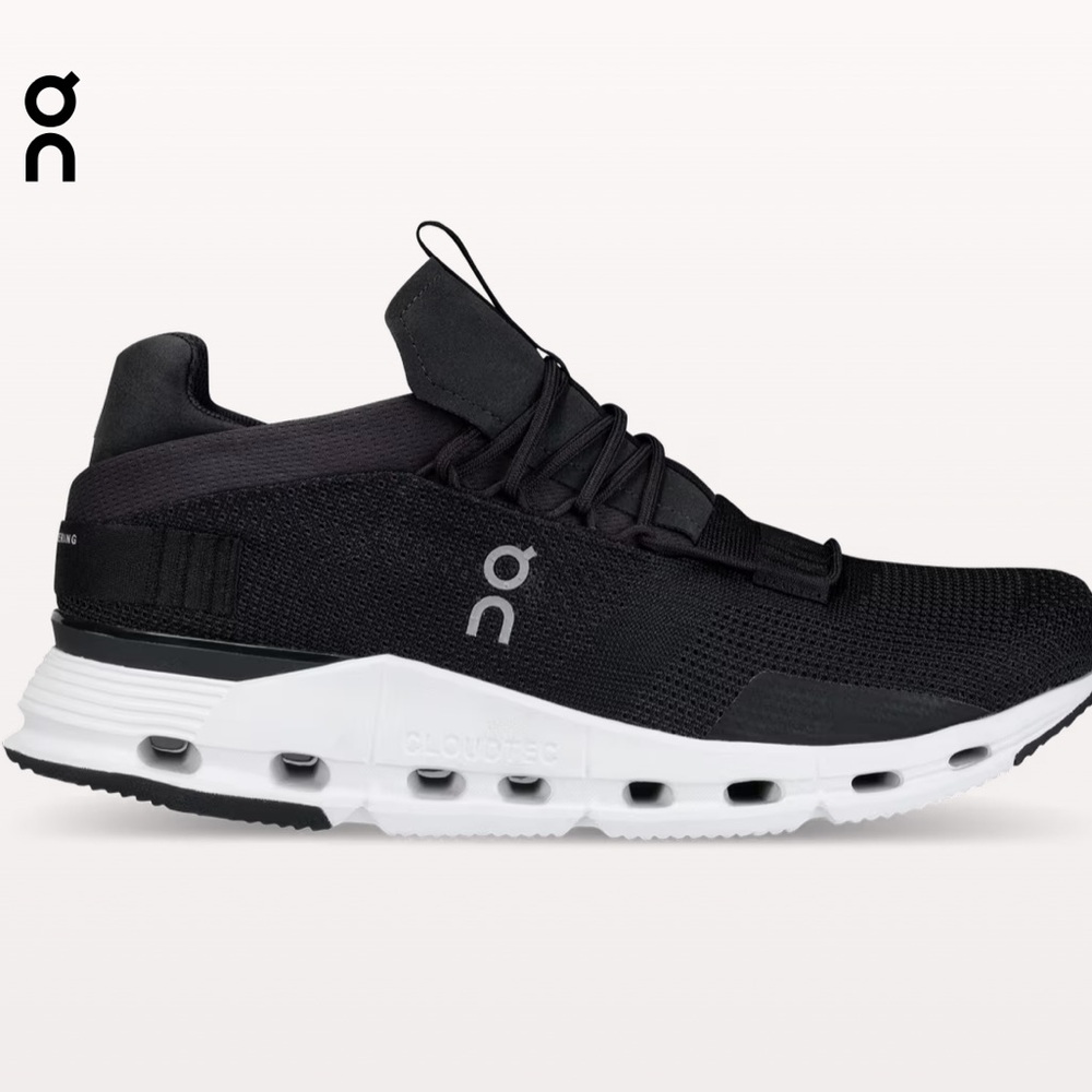 ON Cloudnova sneakers size 6